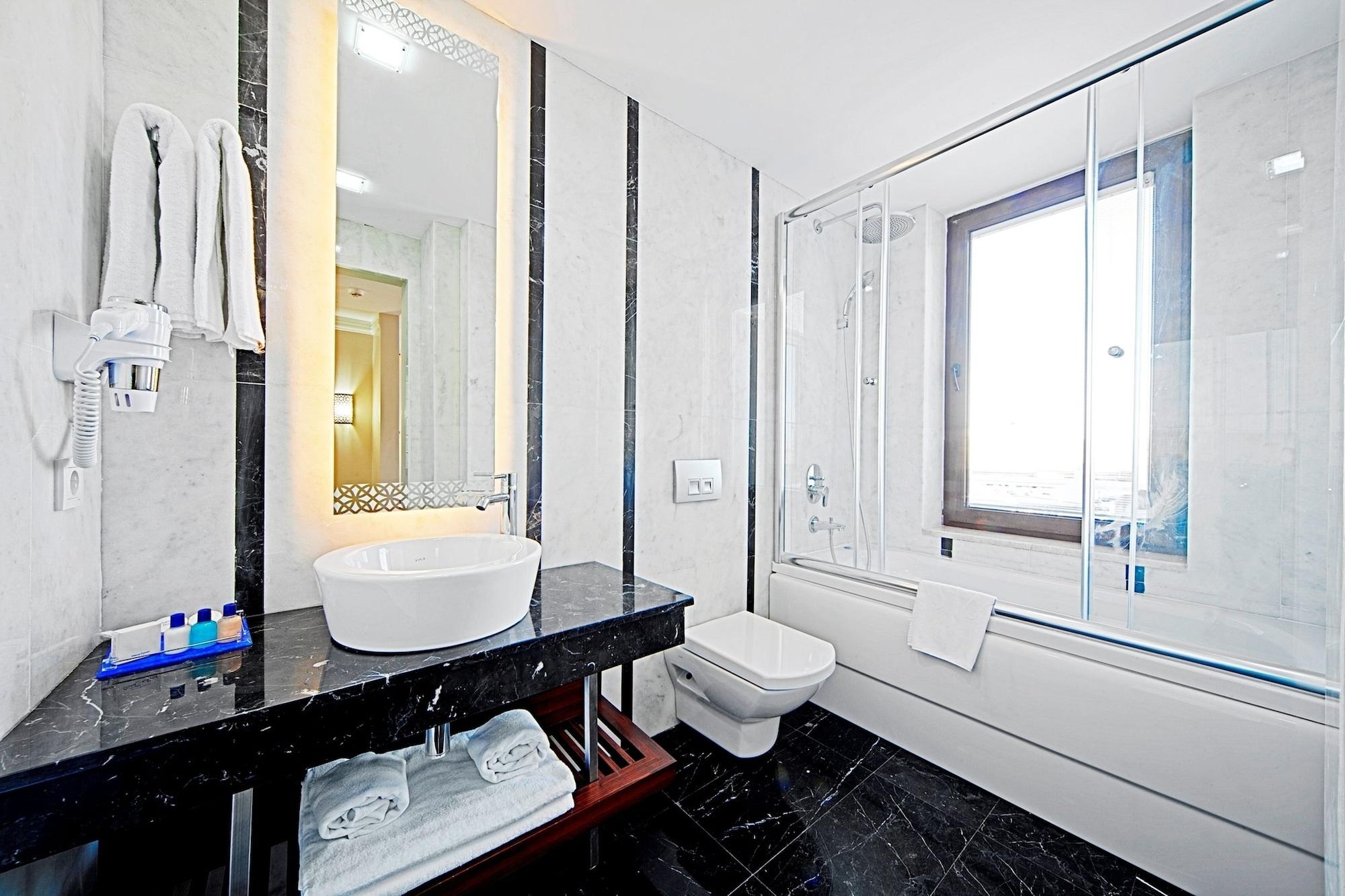 Azade Suites Стамбул Экстерьер фото